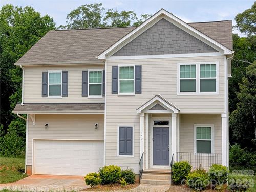 152 Pumice Dr, Statesville, NC, 28625-1682 | Card Image