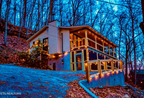 1816 Saint Moritz Dr, Gatlinburg, TN, 37738 | Card Image
