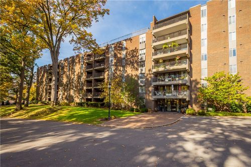 apt-111-201 Grant St, Sewickley, PA, 15143-1337 | Card Image