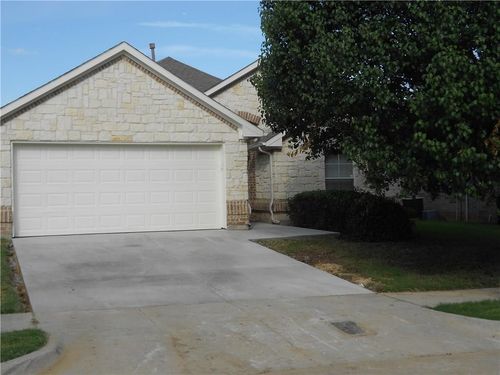 8600 Western Meadows Dr, Fort Worth, TX, 76244-7910 | Card Image