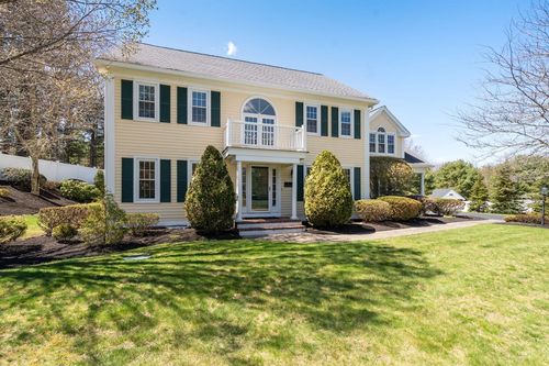 6 Berkshire St, Norfolk, MA, 02056-1941 | Card Image