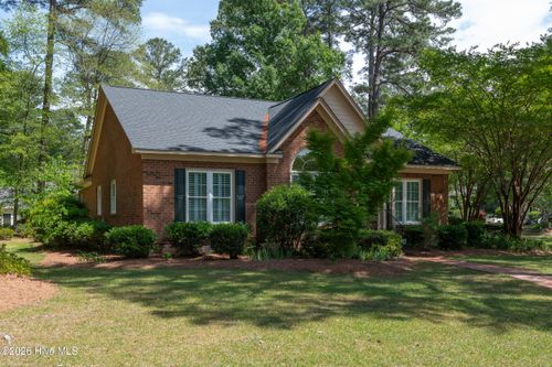 107 Marion Dr, Greenville, NC, 27858-6547 | Card Image