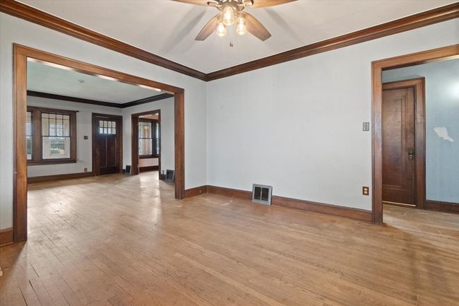304 W Keith Ave, House other with 4 bedrooms, 2 bathrooms and 2 parking in Waukegan IL | Image 27