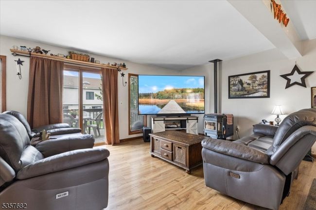 287 Cheyenne Rd, Townhouse with 3 bedrooms, 2 bathrooms and null parking in Lafayette NJ | Image 10