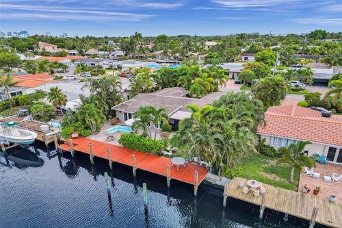 2200 Ne 19th Ave, Wilton Manors, FL, 33305-1504 | Card Image