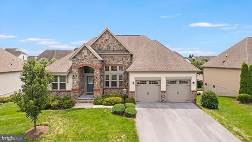 63 Potomac Crossing St, CHARLES TOWN, WV, 25414-1051 | Card Image