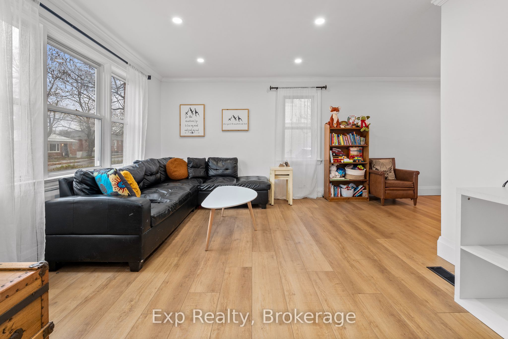 Residential Lease in Belleville 4