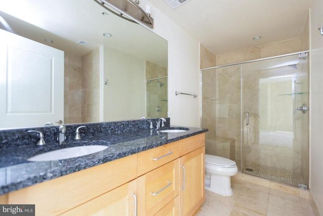 APT-217 - 8220 Crestwood Heights Dr, Condo with 2 bedrooms, 2 bathrooms and null parking in MCLEAN VA | Image 28