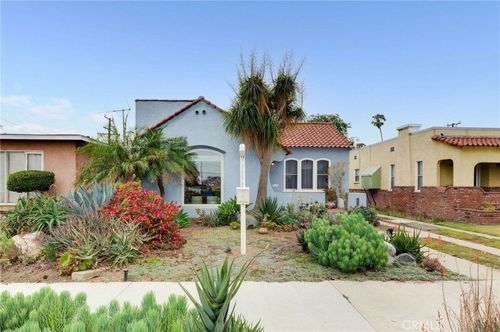 5855 Lemon Ave, Long Beach, CA, 90805-4124 | Card Image