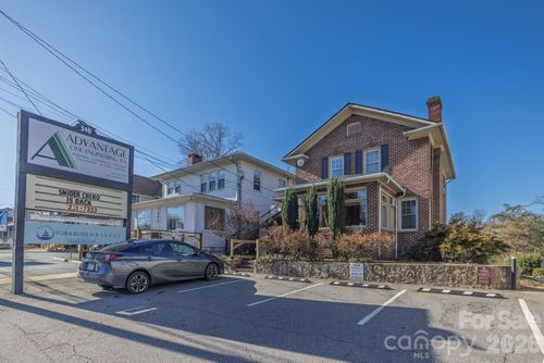 346 Merrimon Ave, Asheville, NC, 28801-1222 | Card Image
