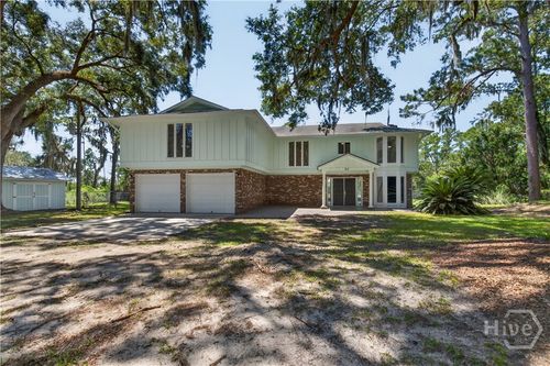 211 Tideland Dr, midway, GA, 31320-3720 | Card Image