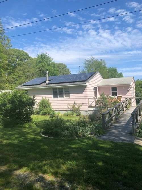 75 Holbrook Ave, Prudence Island, RI, 02872-1219 | Card Image