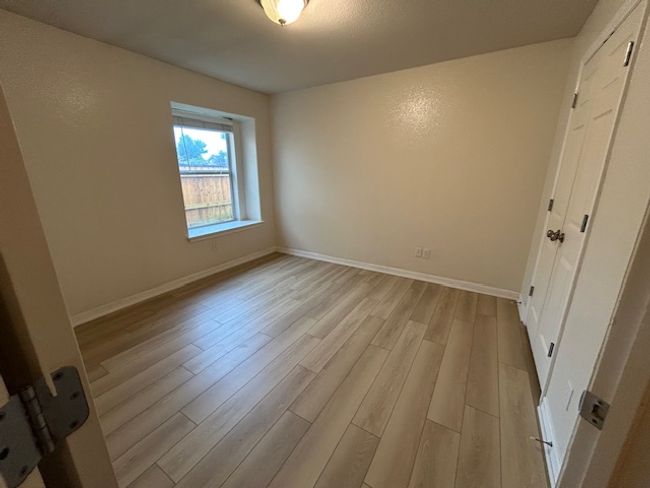 19321 Gale Meadow Dr, House other with 4 bedrooms, 3 bathrooms and 4 parking in Pflugerville TX | Image 17