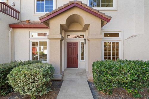 5740 Belleza Dr, Pleasanton, CA, 94588-4094 | Card Image
