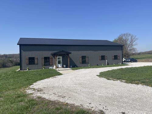 3826 S 77th Rd, Dunnegan, MO, 65640-8102 | Card Image