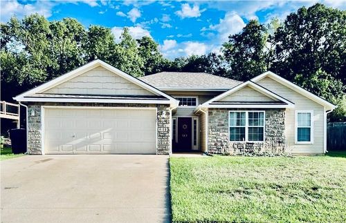 307 Division St, Knob Noster, MO, 65336-2047 | Card Image