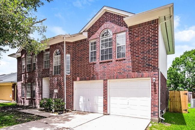 4606 Serenity Trl, House other with 3 bedrooms, 3 bathrooms and 2 parking in Fresno TX | Image 4