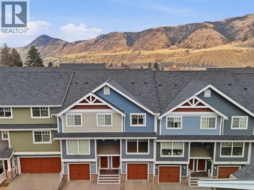 44-2860 Valleyview Dr, Kamloops, BC, V2C0B3 | Card Image