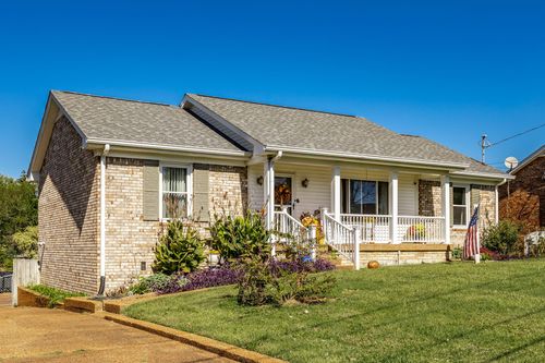 109 Raindrop Ln, Hendersonville, TN, 37075-2508 | Card Image