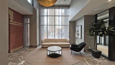 1804 - 286 Main St, Condo with 1 bedrooms, 1 bathrooms and null parking in Toronto ON | Image 2