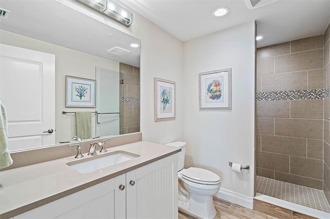 505 - 650 Collany Rd, Condo with 3 bedrooms, 4 bathrooms and null parking in Tierra Verde FL | Image 37