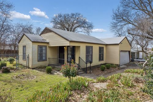 1452 Lakewood Dr, Garland, TX, 75042-5815 | Card Image