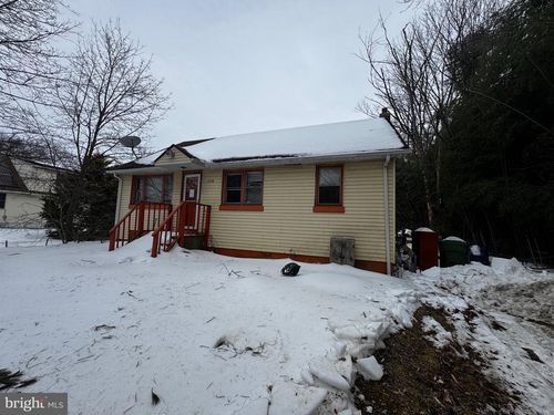 3198 Delsea Dr, FRANKLINVILLE, NJ, 08322-2917 | Card Image