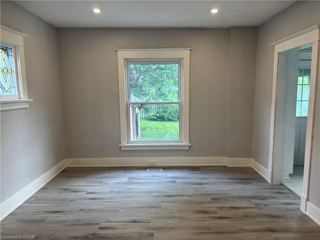 Residential Lease in Niagara Falls 5