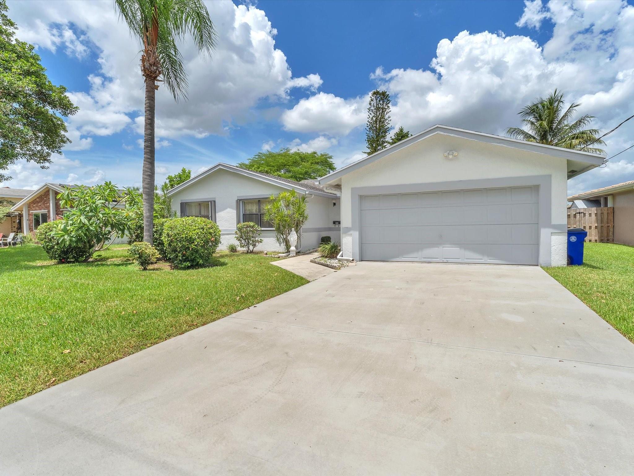 11th St, Margate, FL 33063