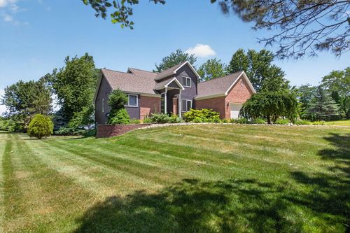 7448 Reed Rd, Onsted, MI, 49265-9624 | Card Image