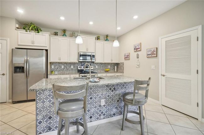 4421 Dutchess Park Rd, Condo with 2 bedrooms, 2 bathrooms and 2 parking in FORT MYERS FL | Image 5