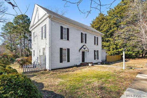 328 Mosby Ave, Littleton, NC, 27850-7813 | Card Image