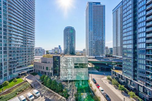 906-85 Queens Wharf Rd, Toronto, ON, M5V0J9 | Card Image