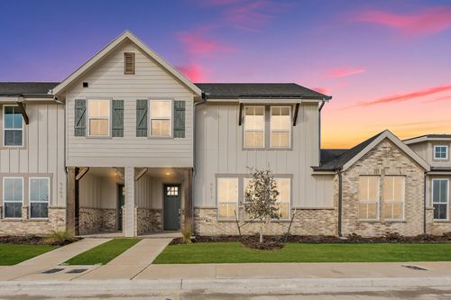 9613 Thorncrown Ln, Fort Worth, TX, 76179-0018 | Card Image