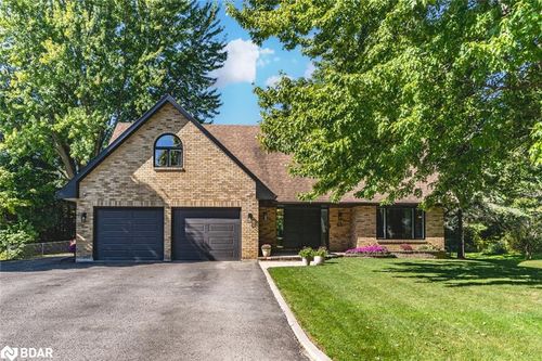 48 Lawrence Ave, Minesing, ON, L9X0C6 | Card Image
