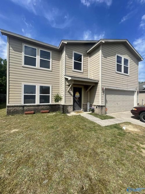 159 Bermuda Lakes Dr, Meridianville, AL, 35759-2602 | Card Image