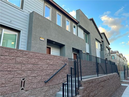 1538 Eva Crossing Pl, Henderson, NV, 89002-9807 | Card Image