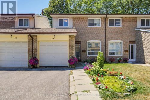 39-44 Chester Le Blvd, Scarborough, ON, M1W2M8 | Card Image