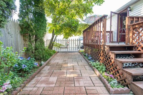 26 Crescent Park Rd, Westport, CT, 06880-4535 | Card Image