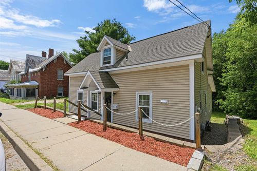194 Malletts Bay Ave, Winooski, VT, 05404-1951 | Card Image