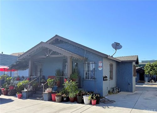 2305 Walter St, Huntington Park, CA, 90255-5634 | Card Image