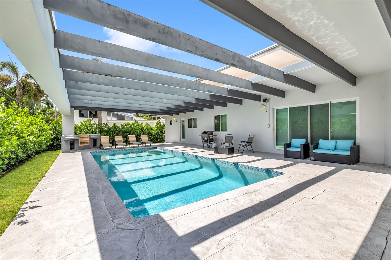 Residential in Lighthouse Point 4