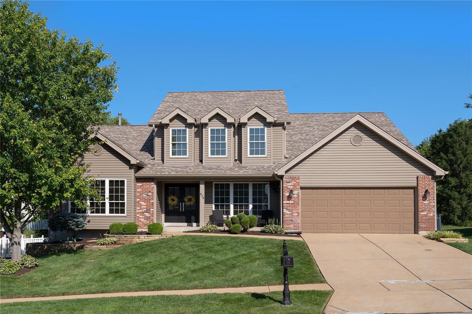 Arlington Glen Dr, Fenton, MO 63026