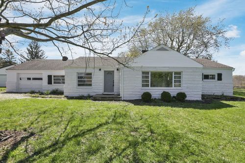 10440 Kiousville Palestine Rd, Mount Sterling, OH, 43143-9171 | Card Image