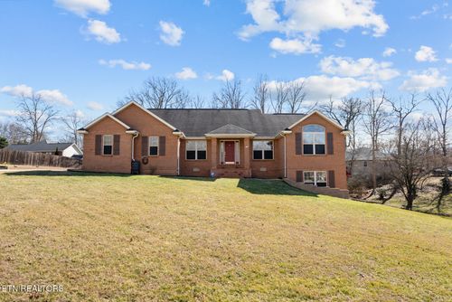 112 Dove Dr, Crossville, TN, 38555-8038 | Card Image