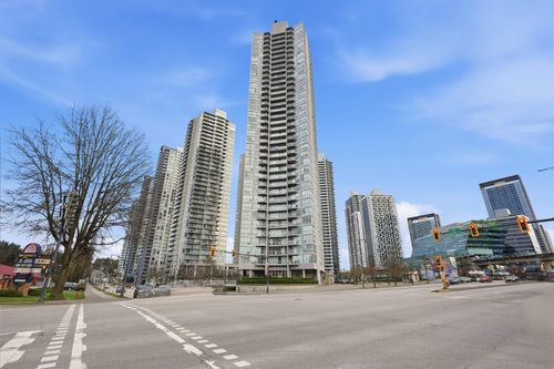 2408-13618 100 Ave, Surrey, BC, V3T0A8 | Card Image