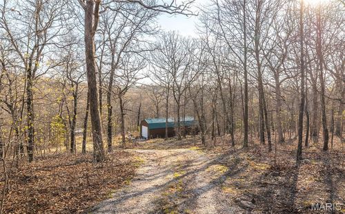 83 Minx Valley Drive, Roach, MO, 64781 | Card Image