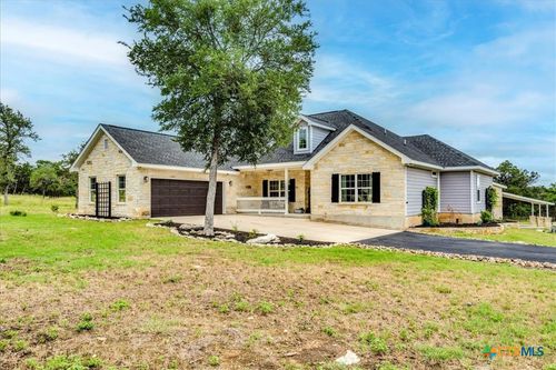 1033 Castleway Rd, New Braunfels, TX, 78132-2702 | Card Image