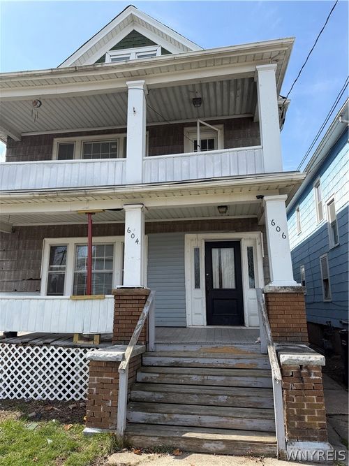 604 17th St, Niagara Falls, NY, 14301-2218 | Card Image