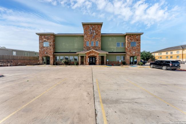 216 Middlebuster Rd, Home with 0 bedrooms, 0 bathrooms and null parking in Gonzales TX | Image 50
